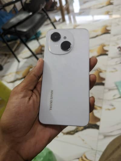 Tecno Spark Go 1 all ok 4/64. GB pta approved only mobile