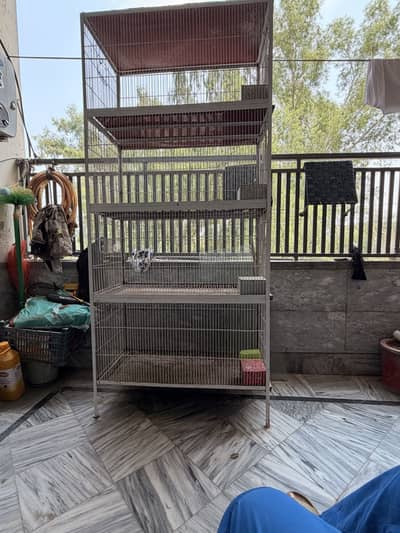 Angle fixed cage and iron pots