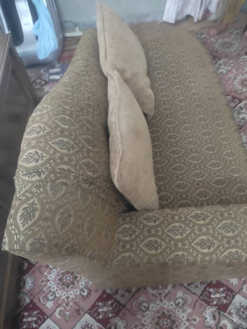 2 seater 2