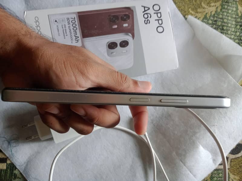 OPPO A6s 1