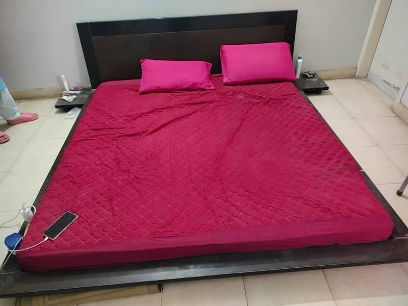 without mattress 0