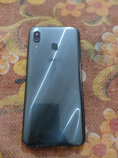 Samsung Mobile A30