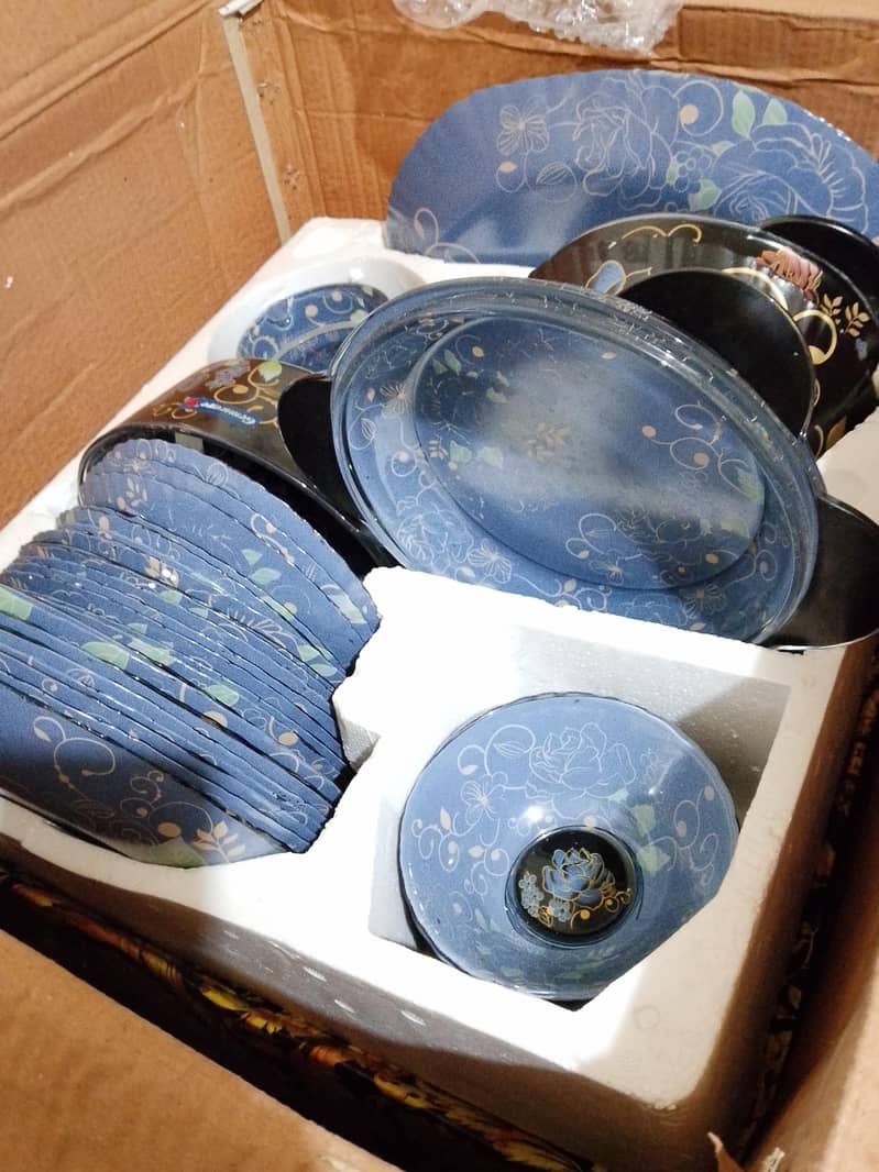 Dinner Set for sell 3