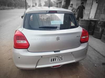 Suzuki Swift GLX CVT 2025