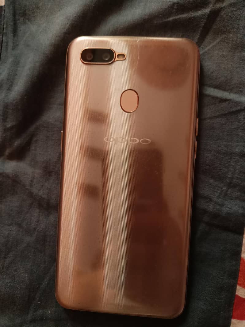 OPPO A7 1