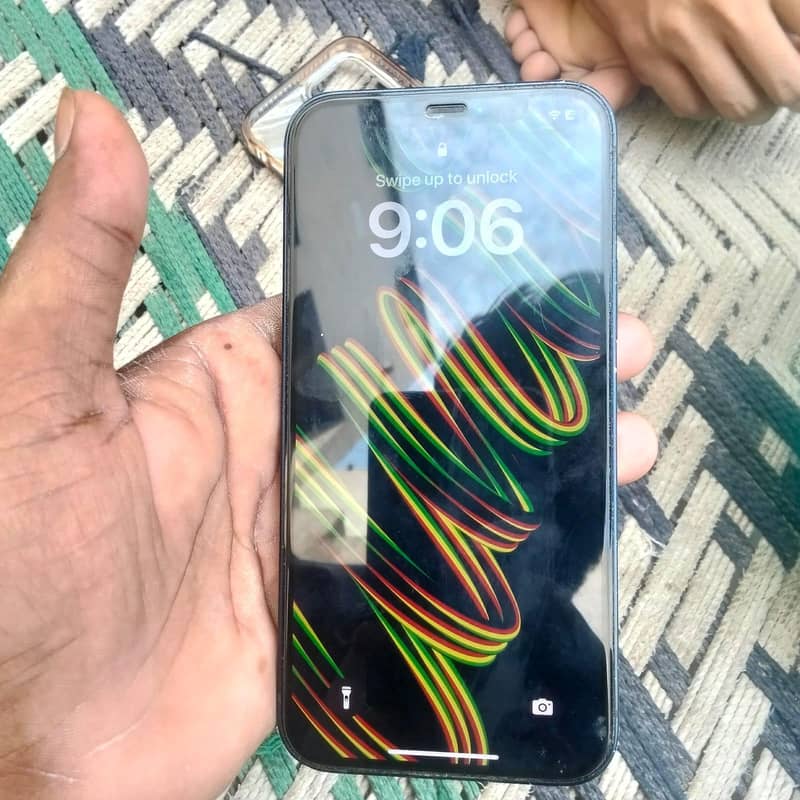 Apple iPhone 12 0