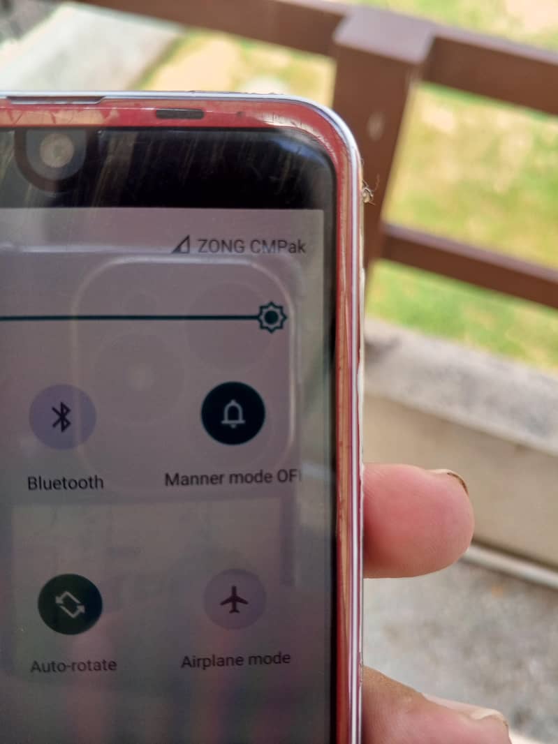 Sharp Aquos R2 0