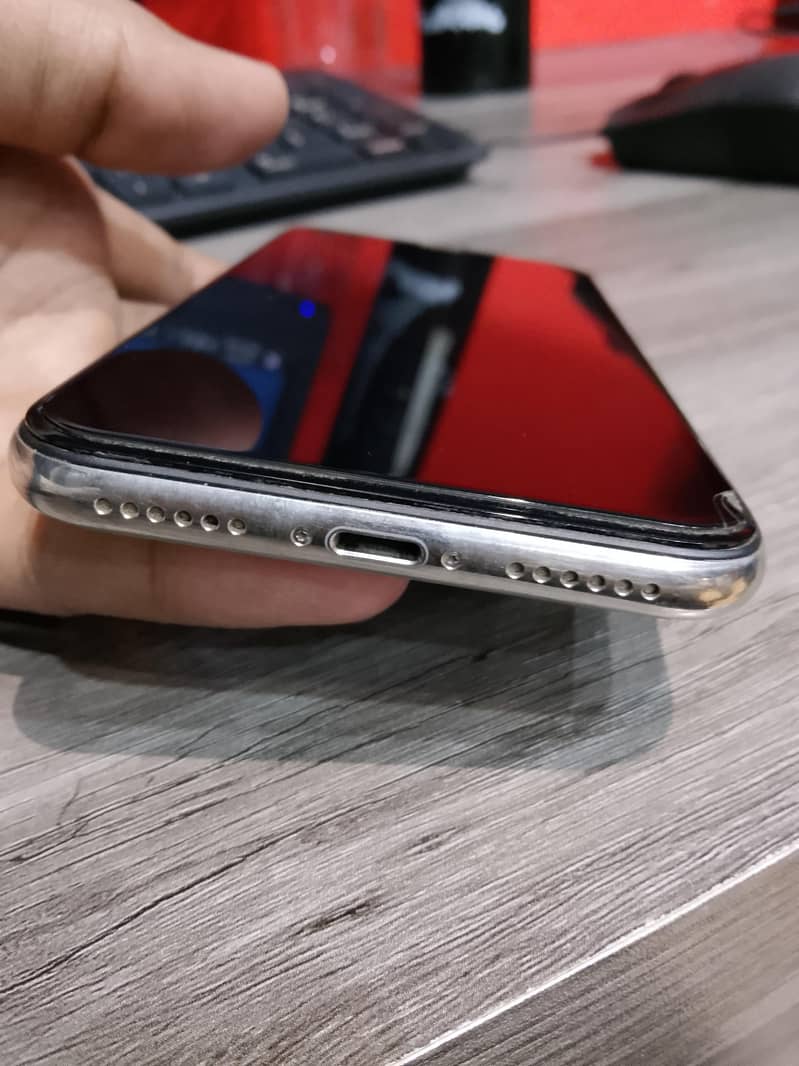 Apple iPhone X 1