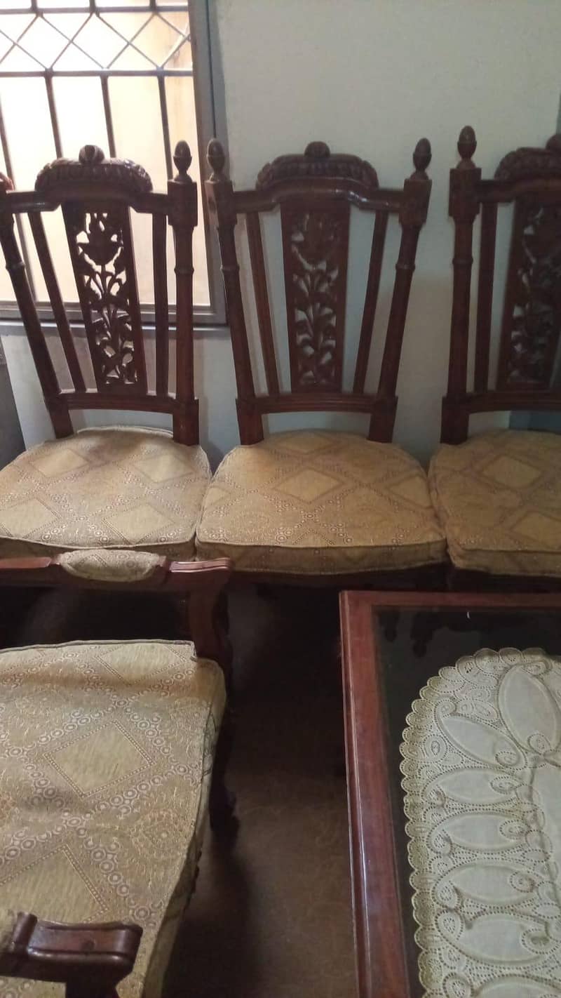 aoa dining table 2