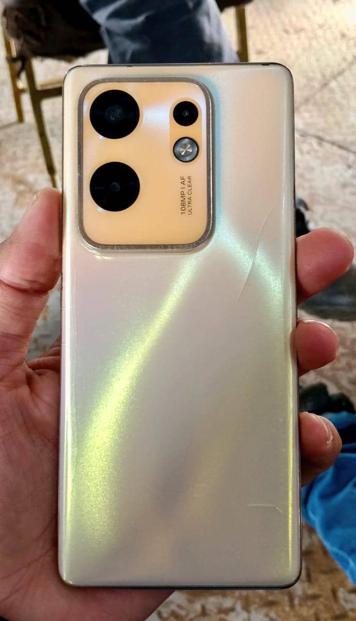 Infinix Zero 30 3
