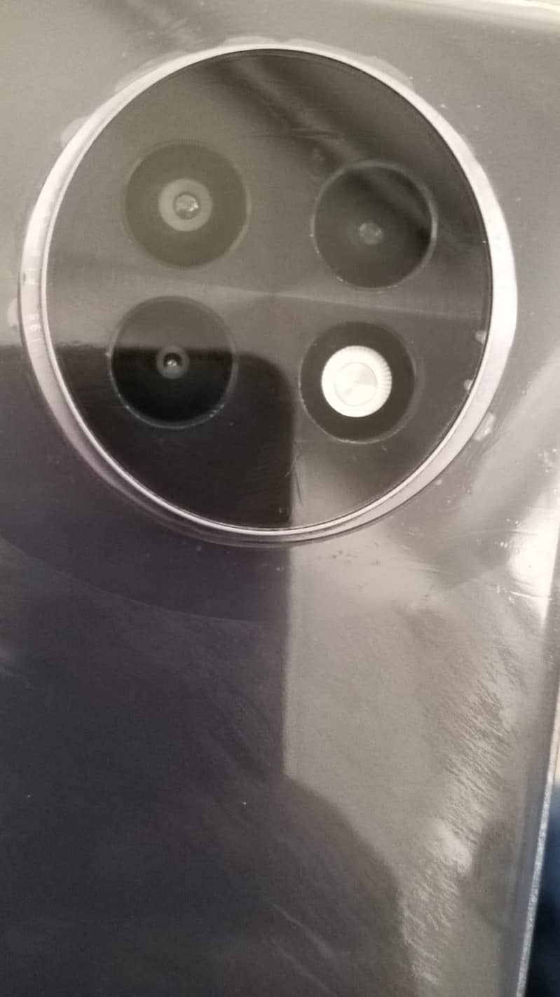 Realme 13 Plus 6