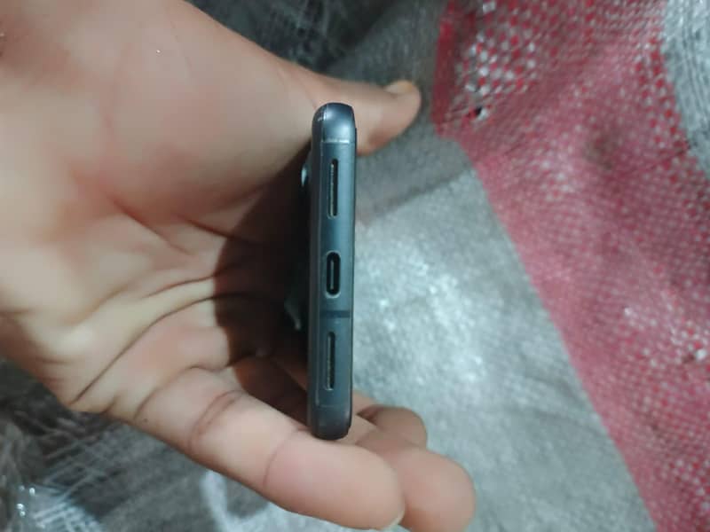 Google Pixel 8 1