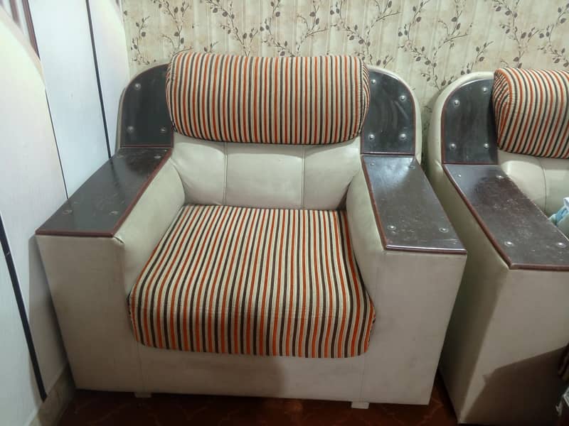 3 2 1 Sofa set 0