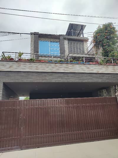 15 Marla Triple Storey House For Sale