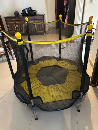 Trampoline