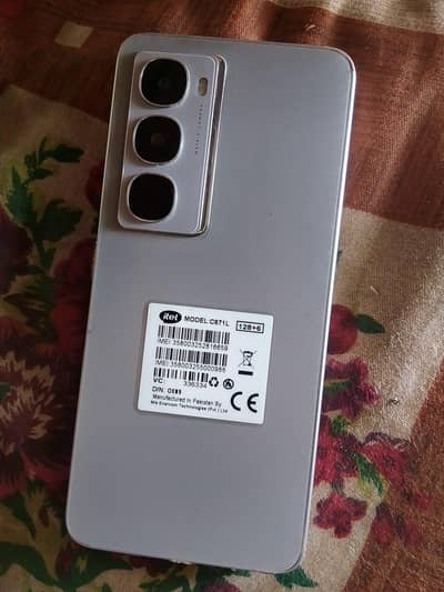 Itel City 100