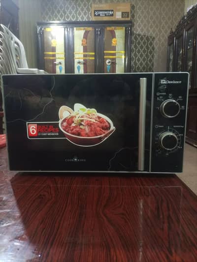 dawlance md 7 microwave Owen for sale