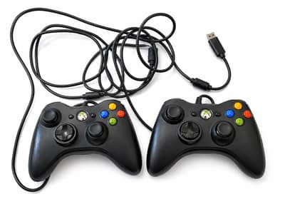  2 Wired Xbox 360 Style USB Controllers