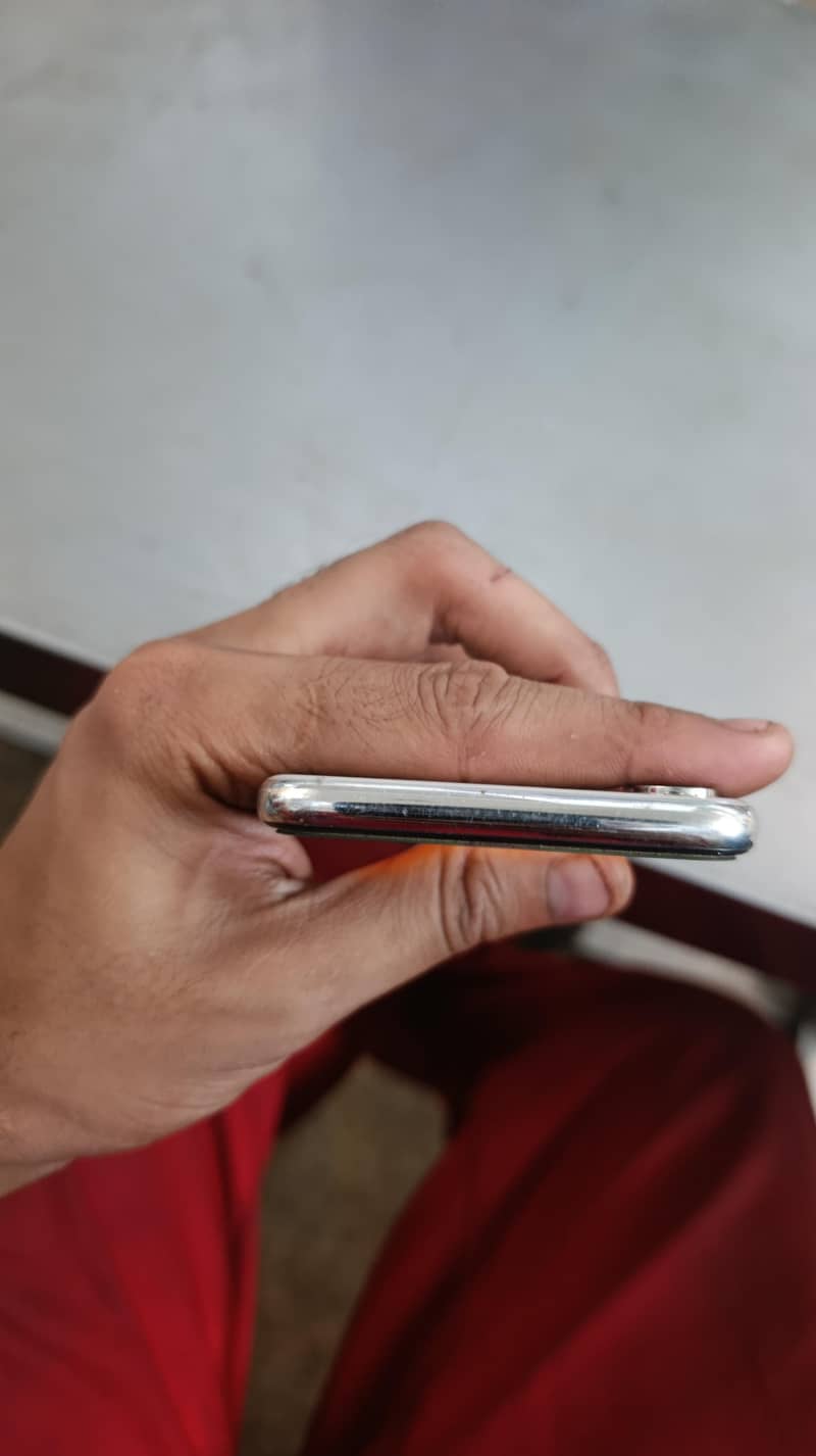 Apple iPhone X 1