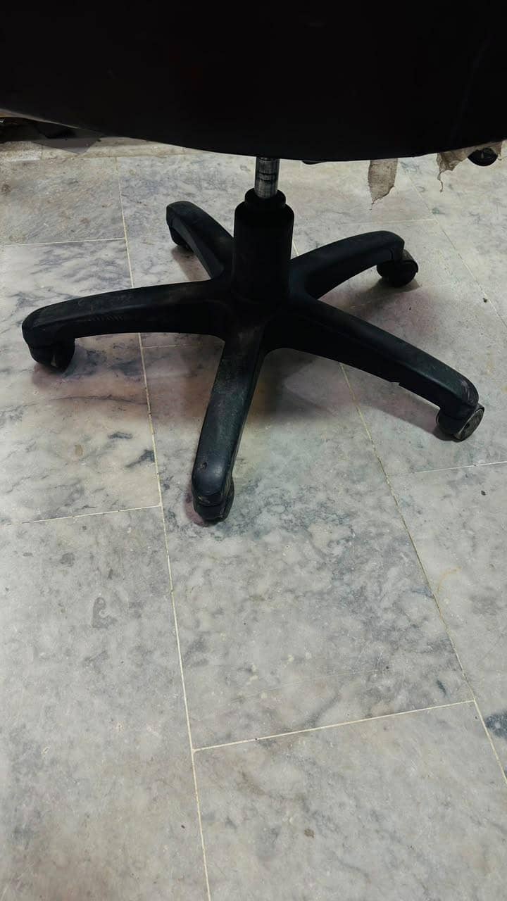 Chair  3