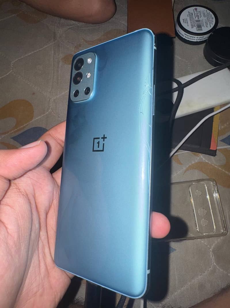One Plus 9R 2