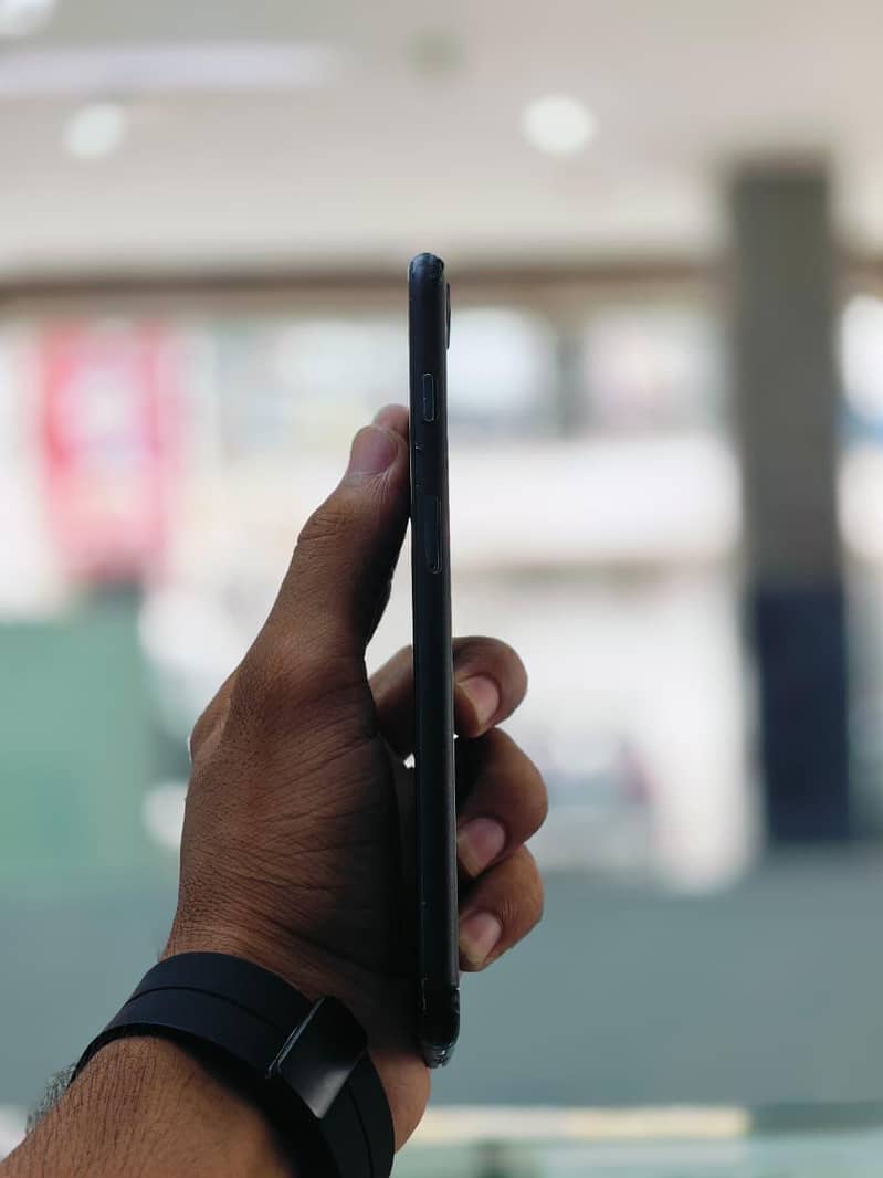 Apple iPhone 7 Plus 4