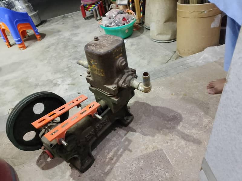 donkey pump 1