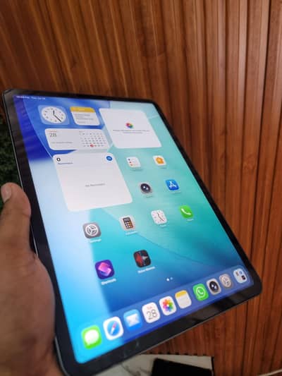 ipad pro 11inch 64gb 10/10 condition