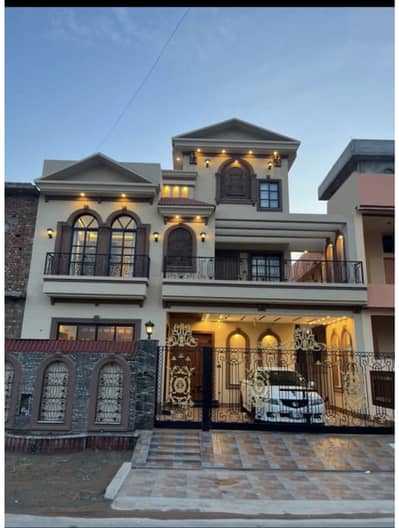 10 Marla Brand New Upper Portion For Rent