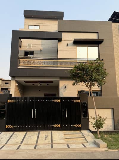 5 Marla Brand New Upper Portion For Rent
