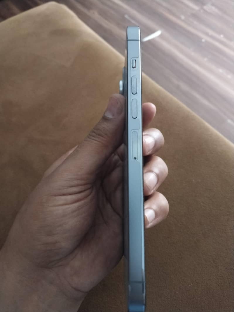 Apple iPhone 13 Pro Max 5