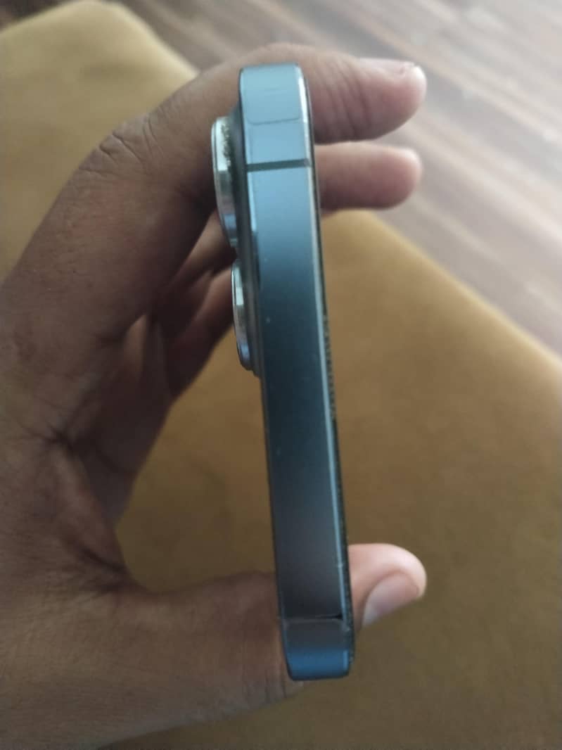 Apple iPhone 13 Pro Max 7