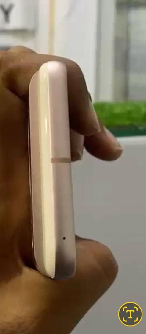 Google Pixel 8 4