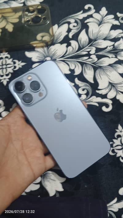 Apple iPhone 13 Pro bettary health 95