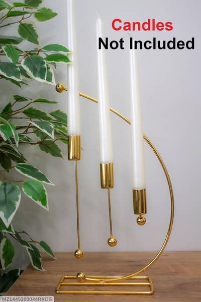 Golden Musical note candle holder for home decor