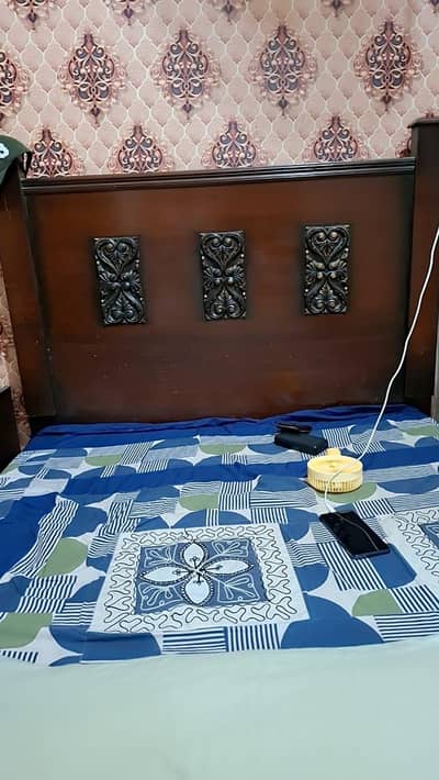 2 bed 1 dressing table and 1 other table without mattress