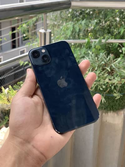 Apple iPhone 13 Non pta with box