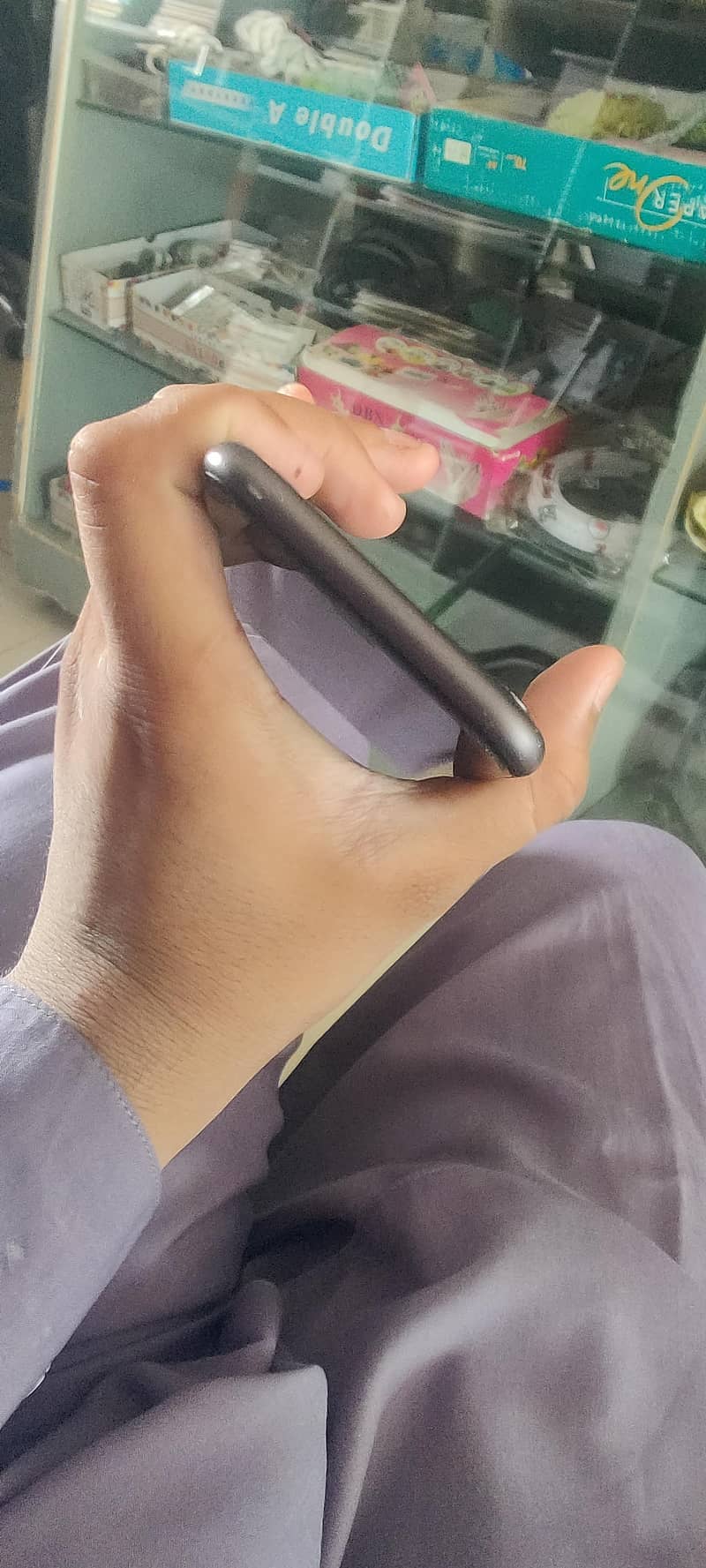 Apple iPhone 11 3