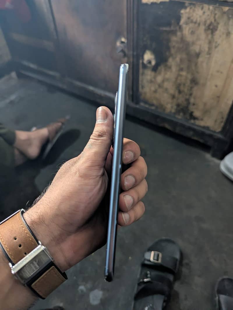 Tecno spark40 pro+ 2