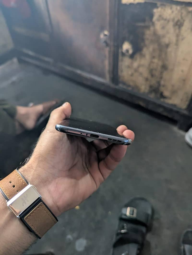 Tecno spark40 pro+ 4