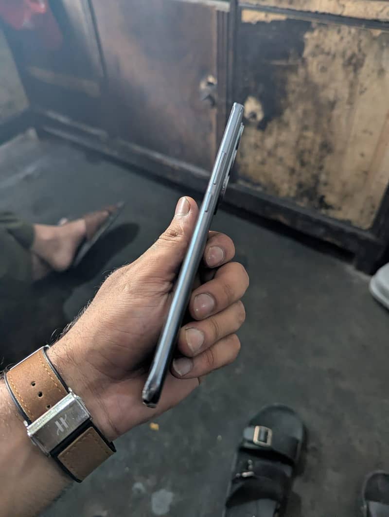 Tecno spark40 pro+ 6