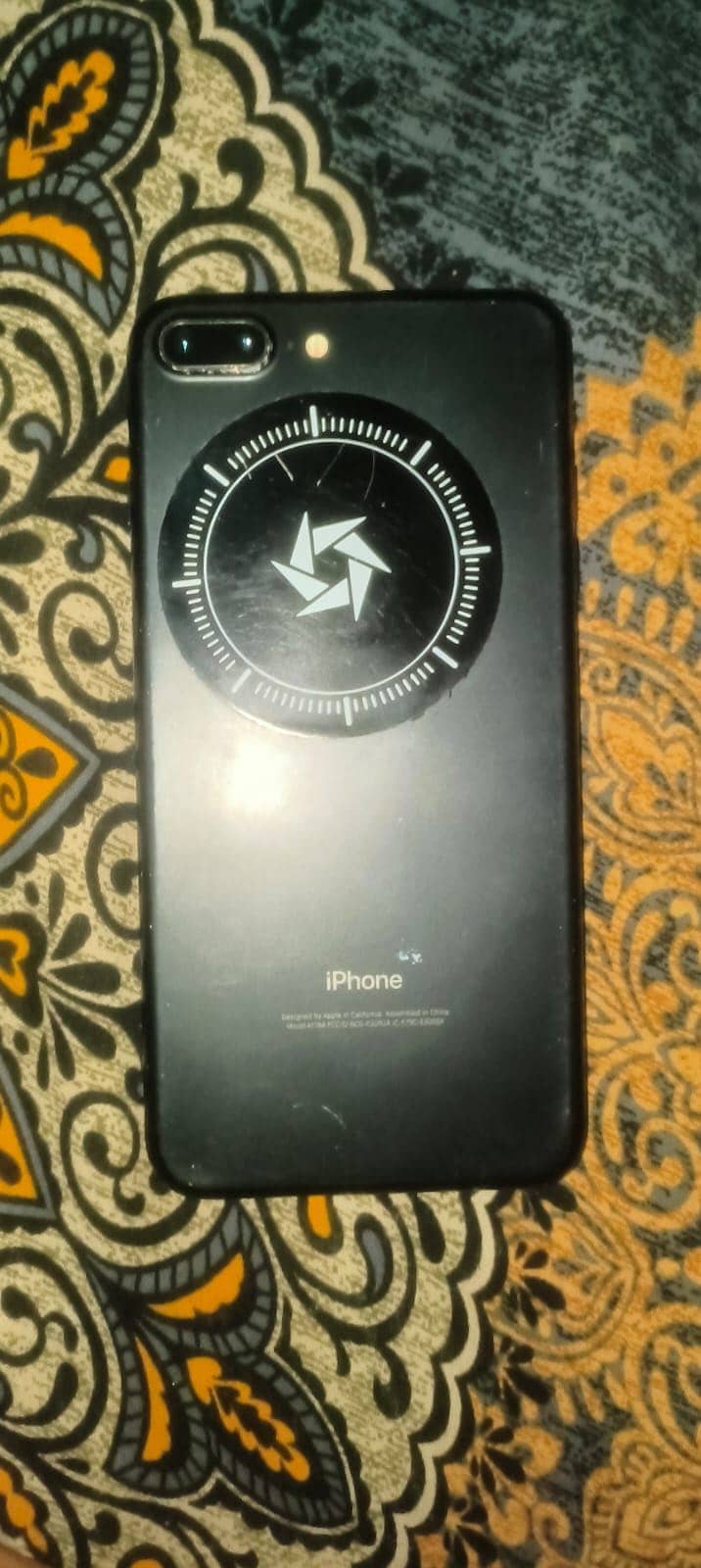 Apple iPhone 7 Plus 0