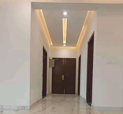 10 Marla Spacious Flat Available In Askari 11 - Sector D For rent