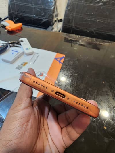Apple iPhone 17 Pro Max with box jv