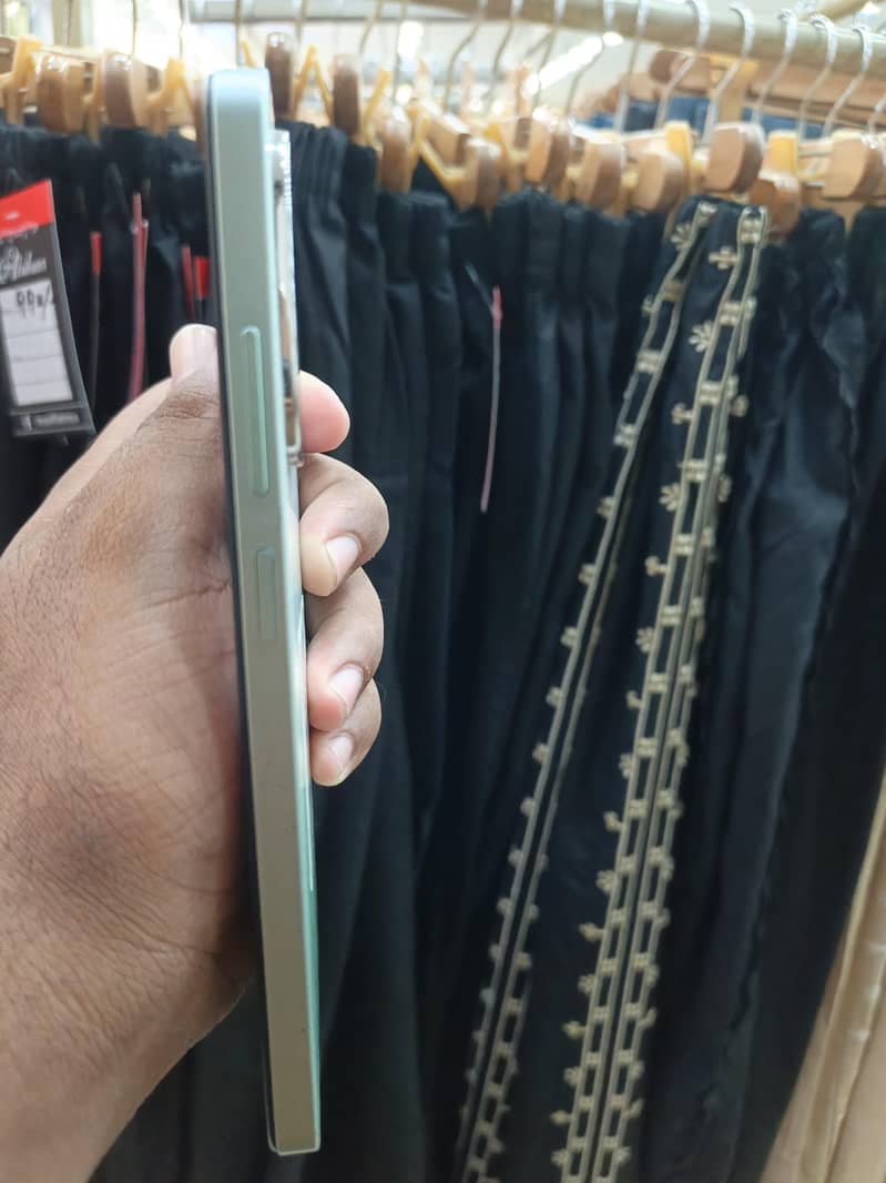 Redmi A5 4