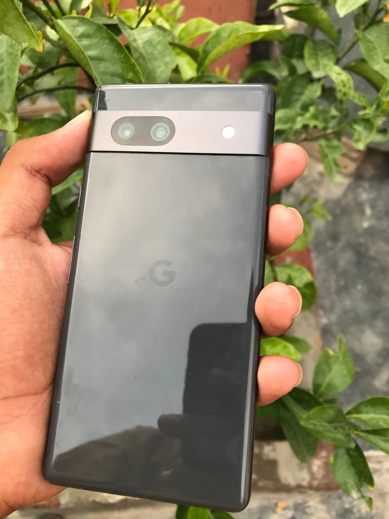 Google Pixel 7a 2