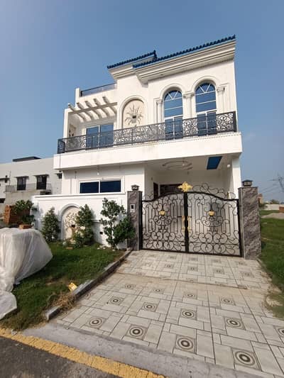 5 MARLA FURNISHED HOUSE FOR SALE