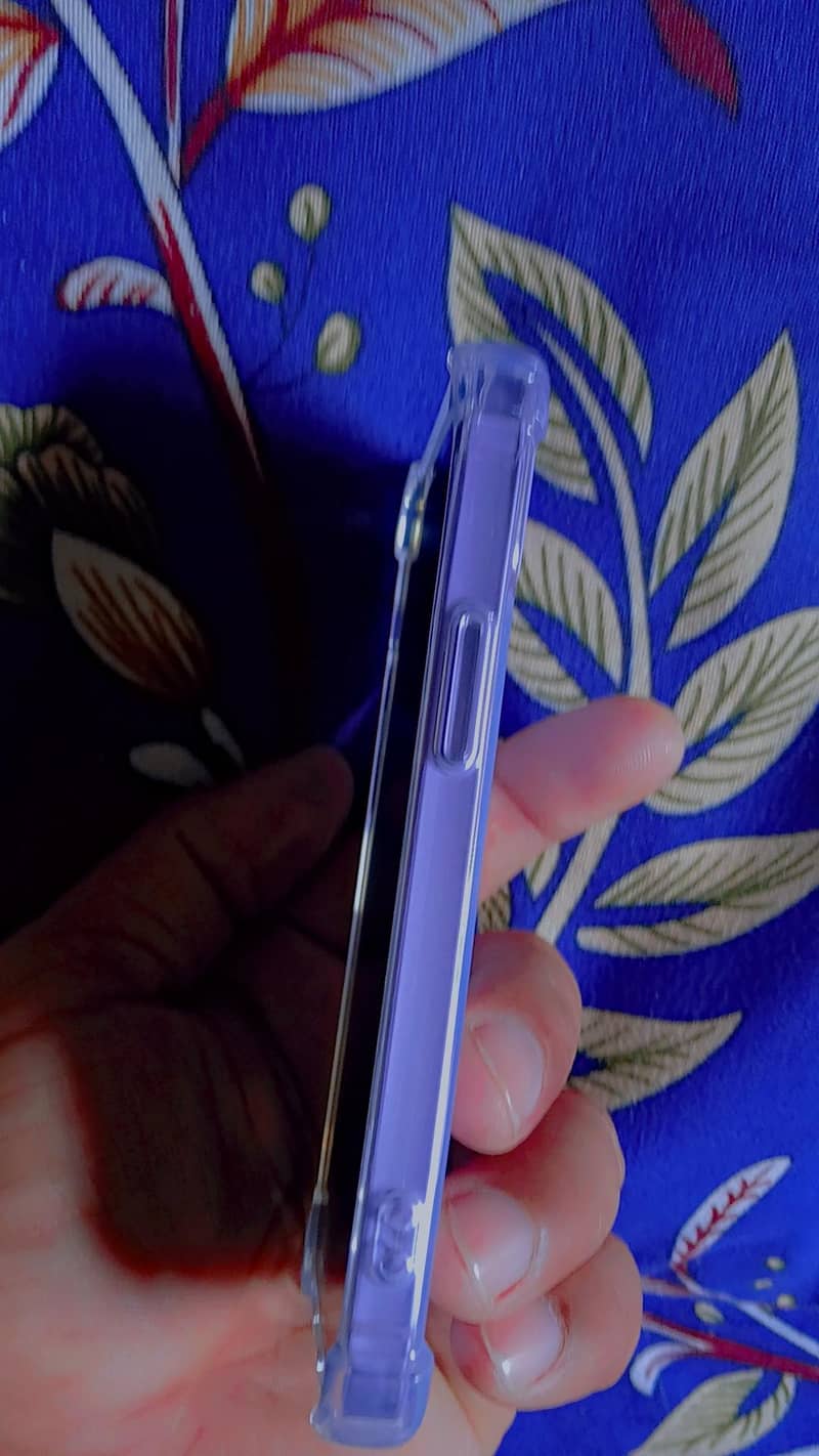 iphone 12 mini 3