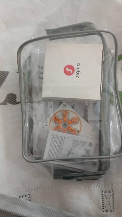 New Sealed Pack Signia FAST P BTE Hearing Aid (Original)