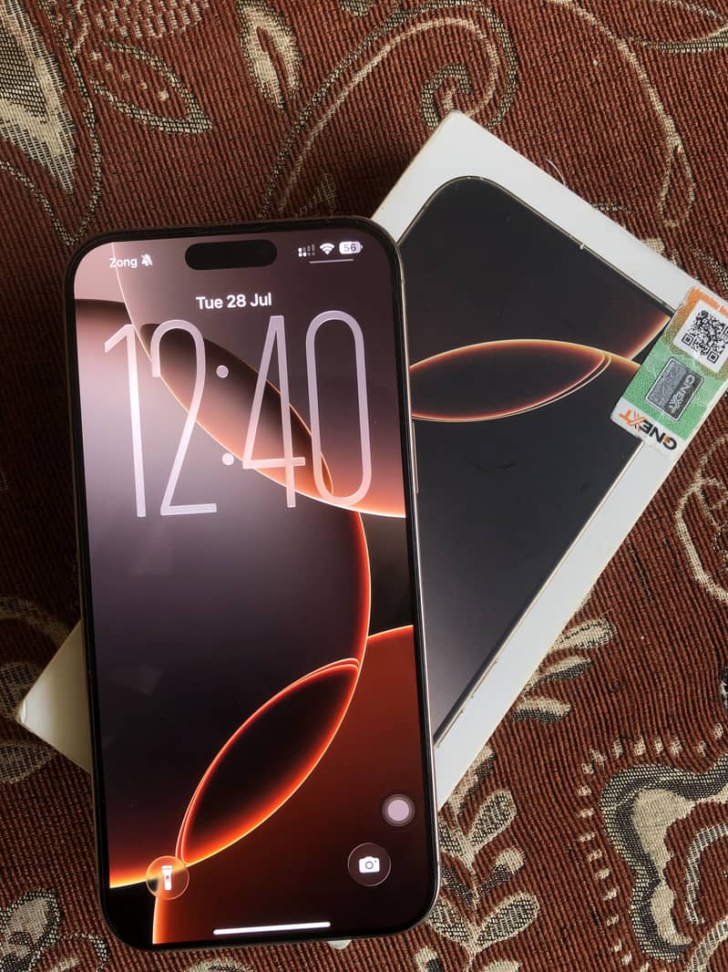 Apple iPhone 16 Pro Max 1